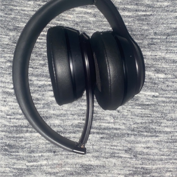 Beats dr.Dre wireless solo 3’s - Picture 4 of 4